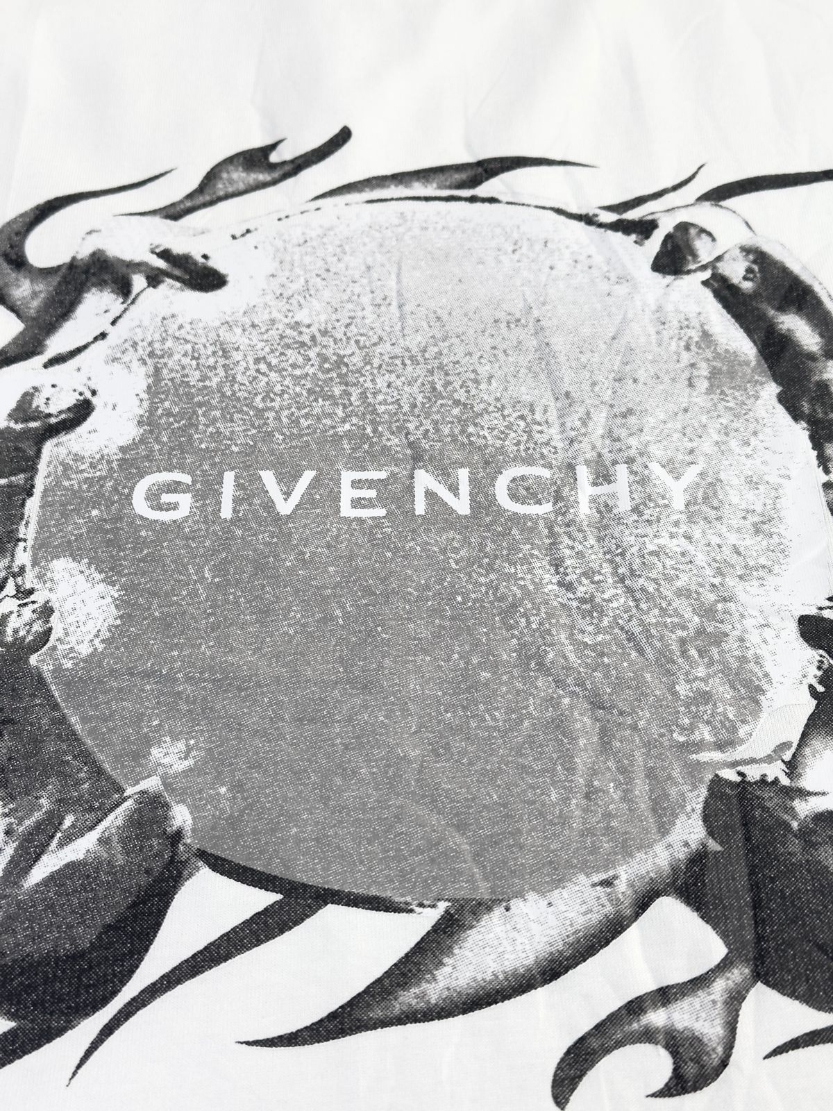 Camiseta Oversize GIVENCHY #01