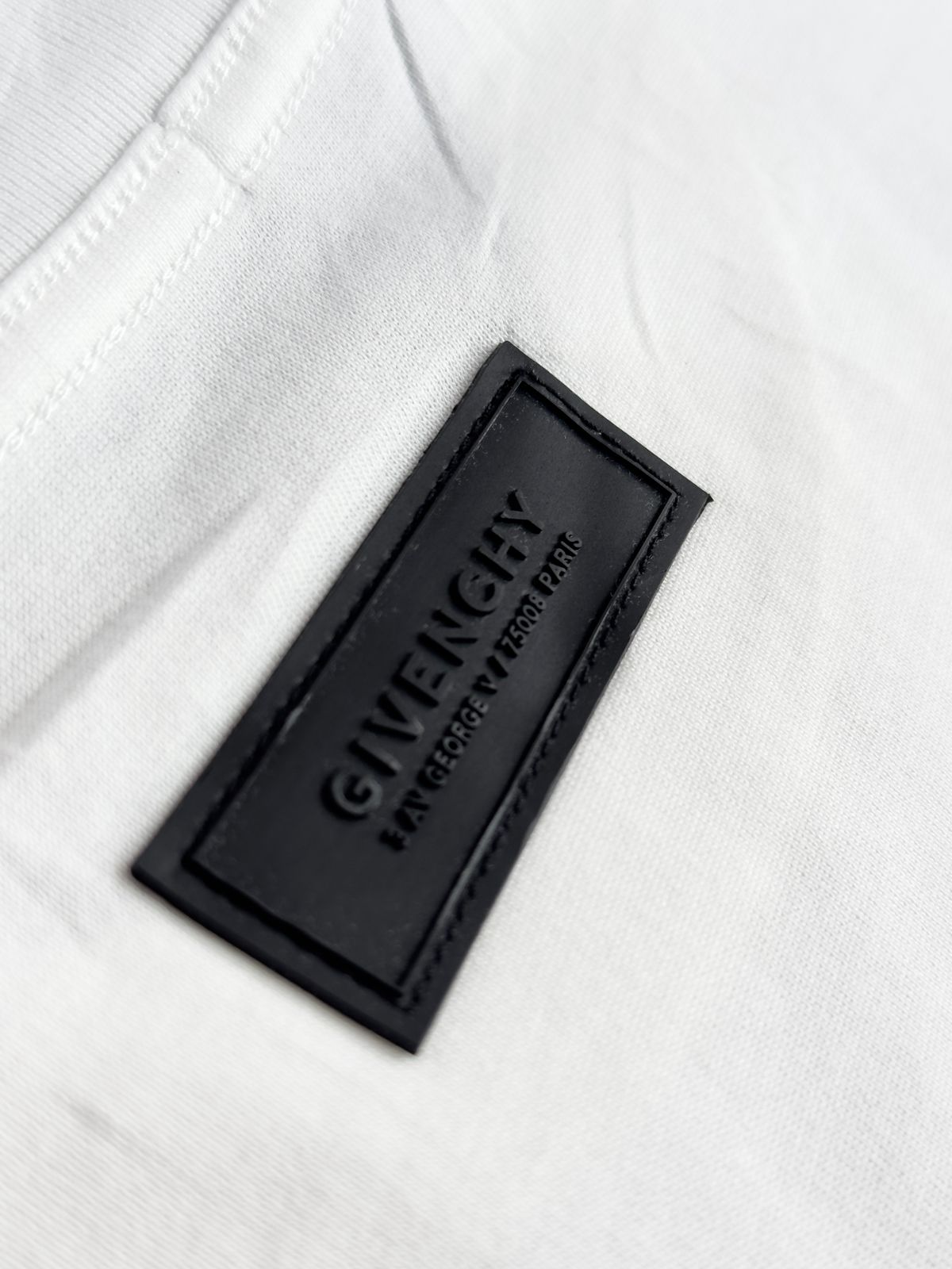 Camiseta Oversize GIVENCHY #01