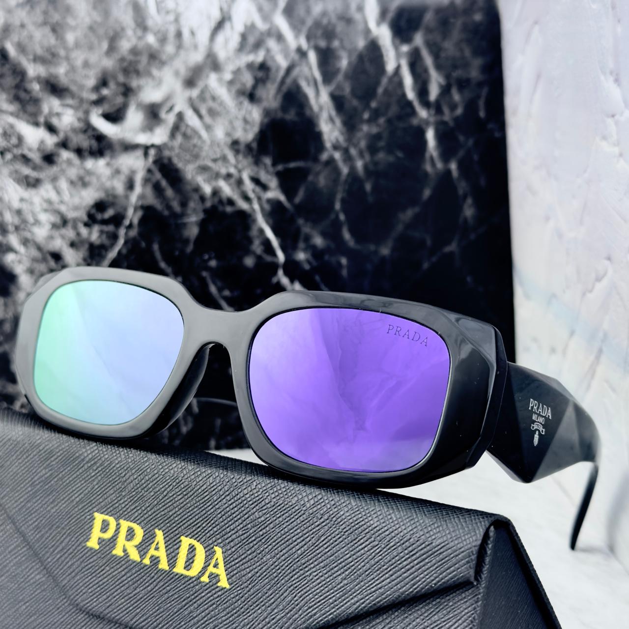 Prada PRAM58
