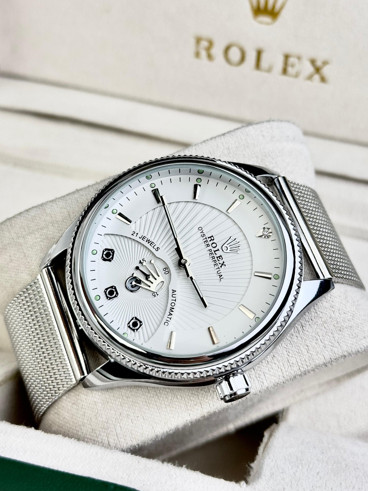 Rolex Malla ROOM6