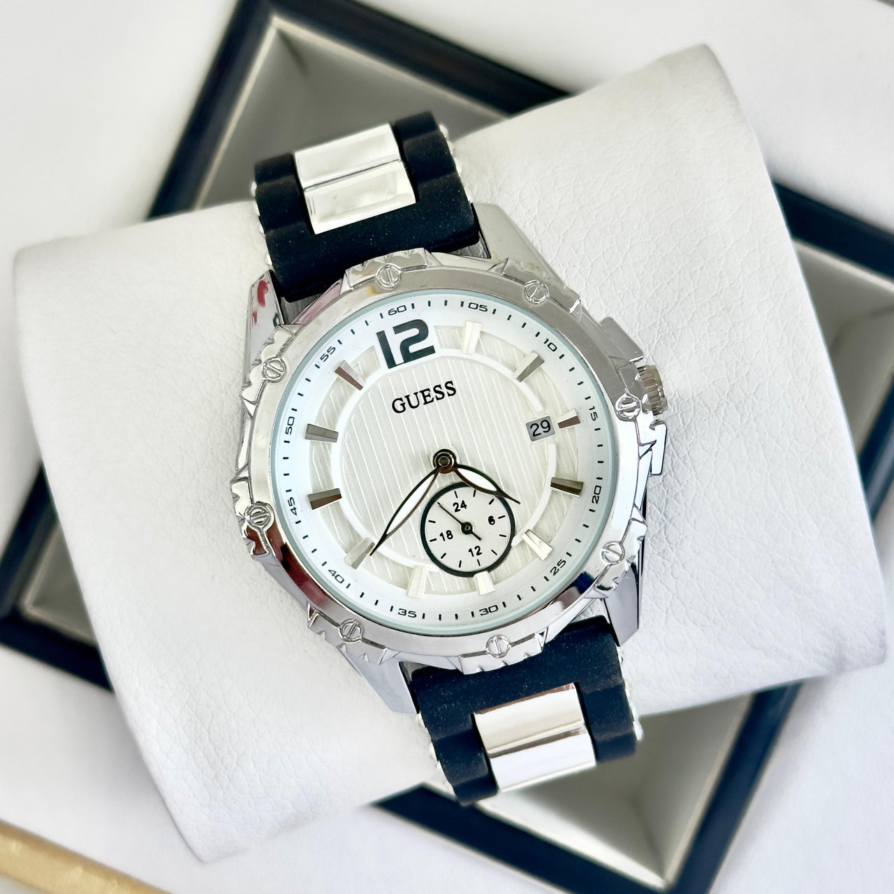 Guess GUNN05