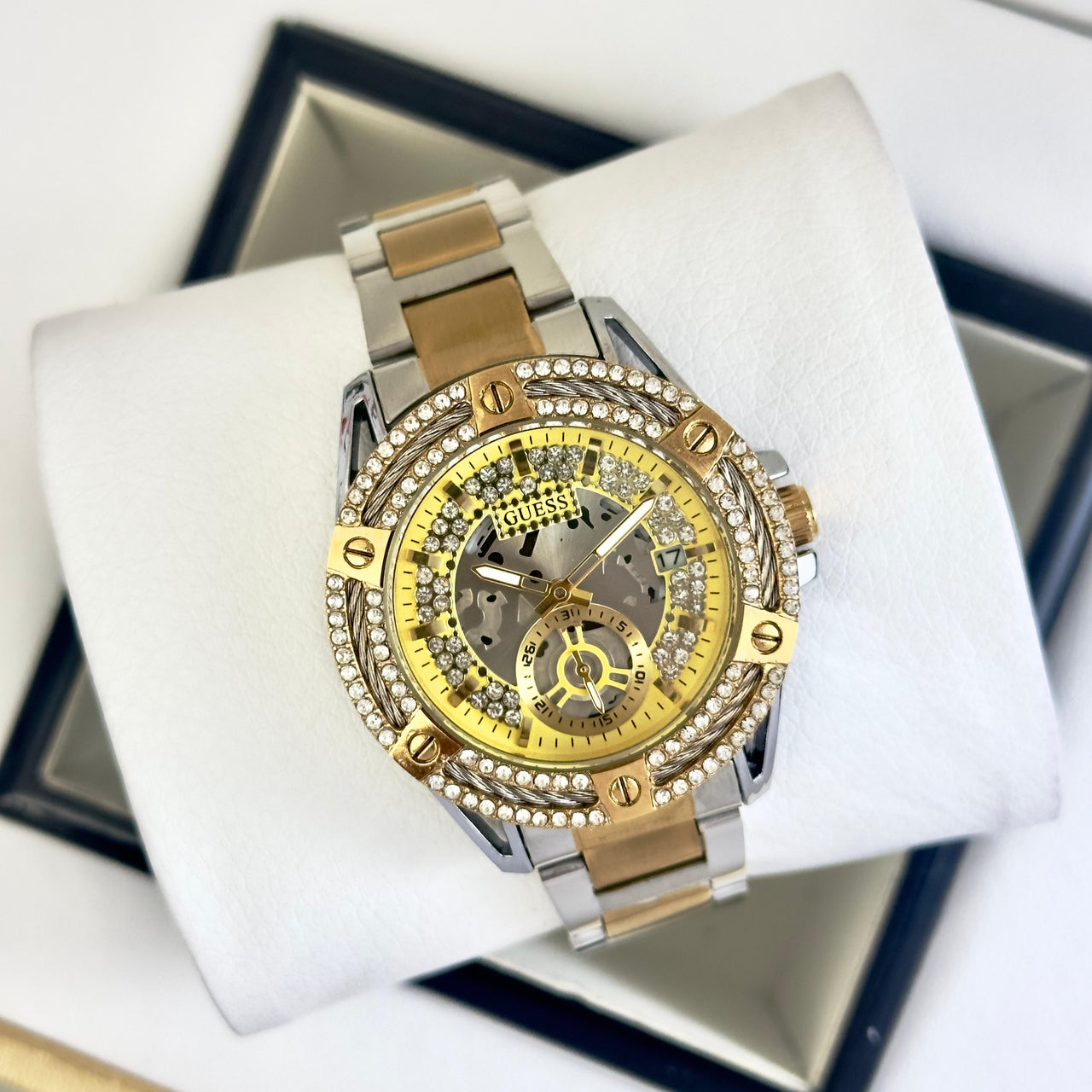 Guess PIEDRAS GUE08