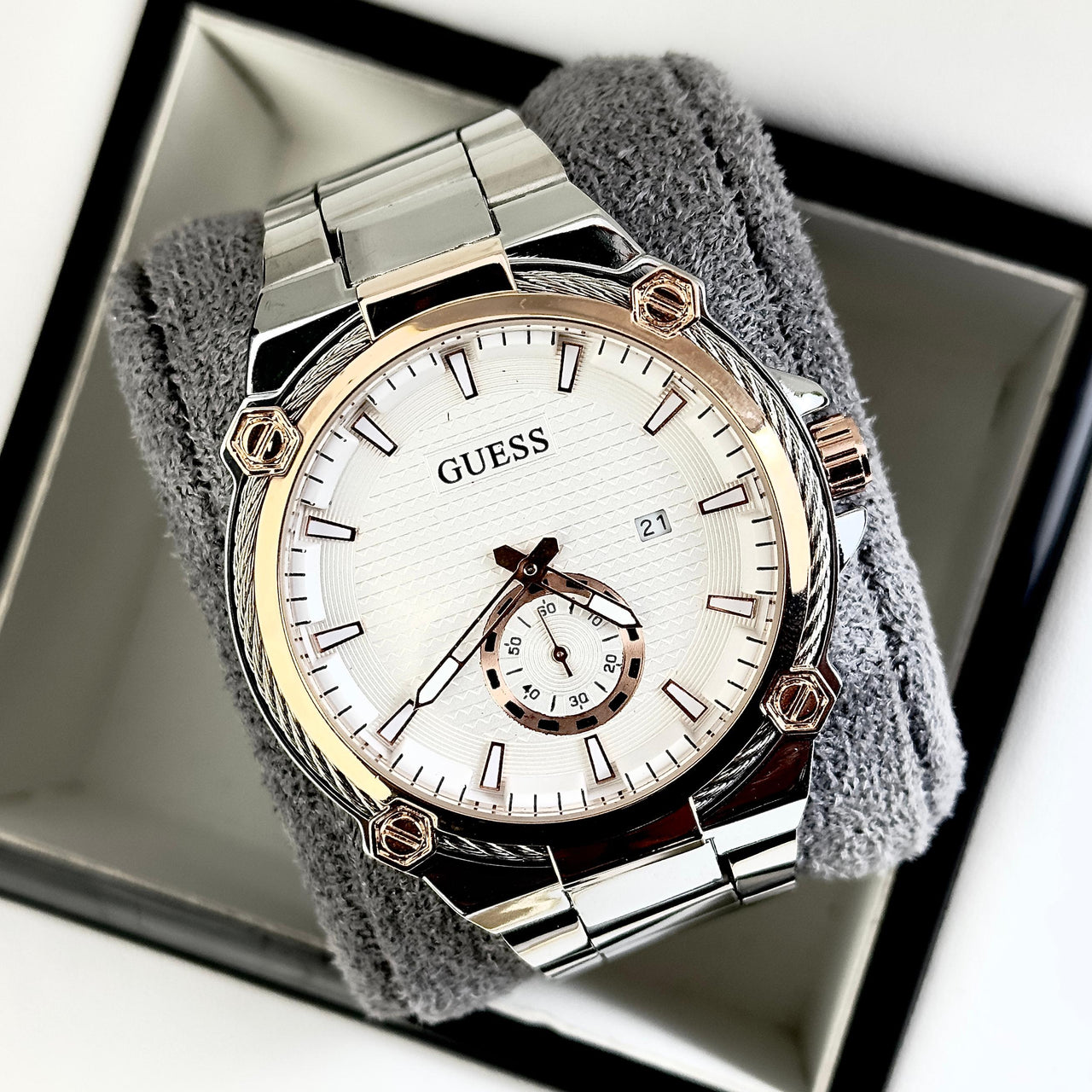 Guess HOMBRE GUSS04
