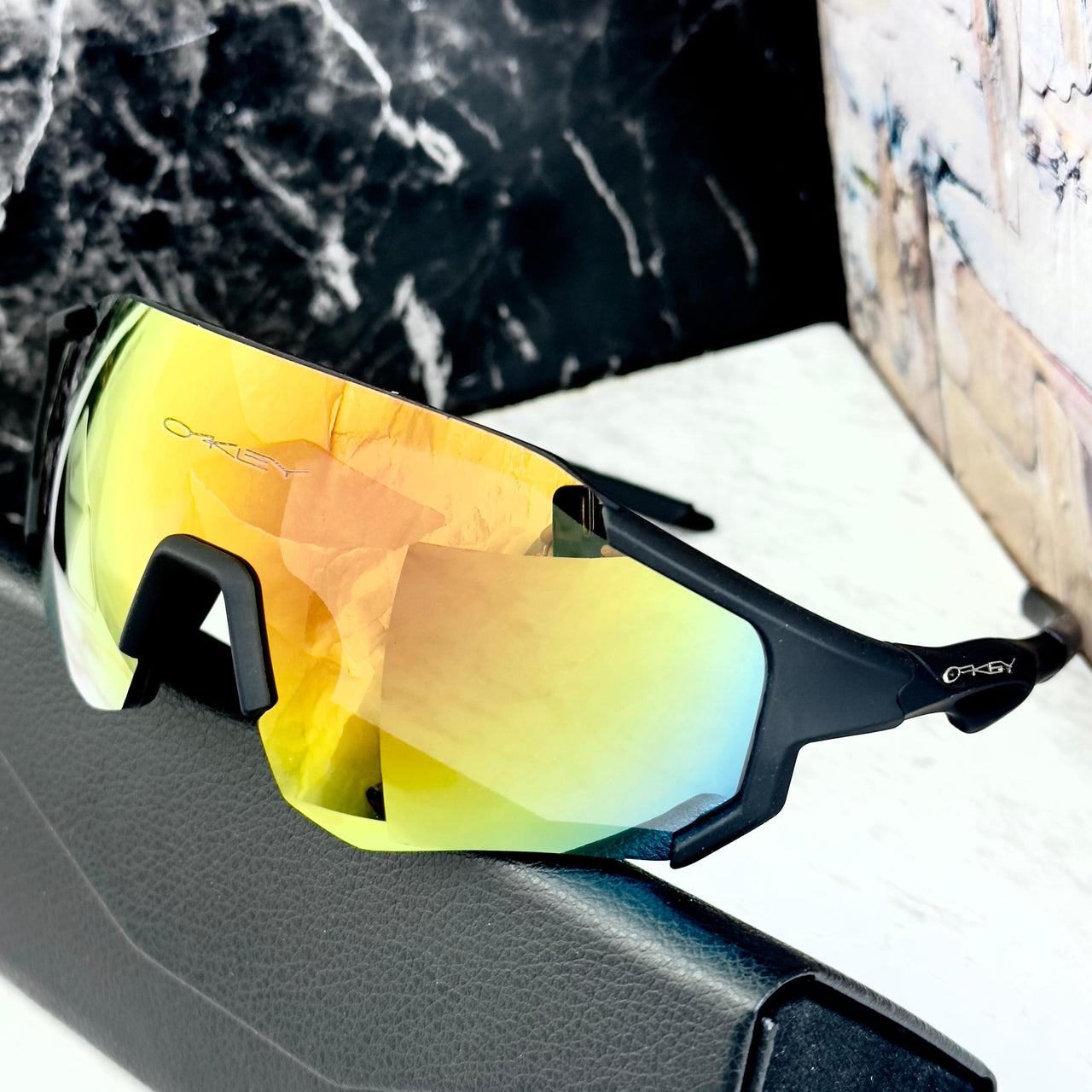 Oakley  KEY01