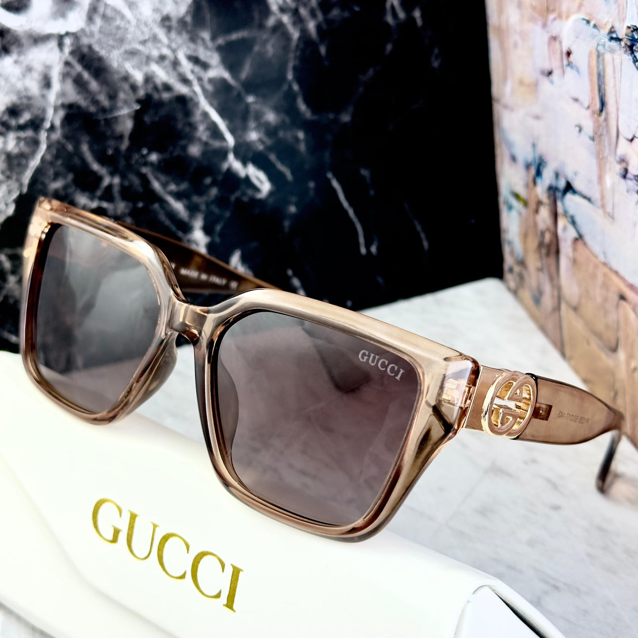 Gucci GGO2