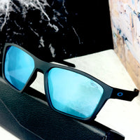 Thumbnail for Oakley OPAT02