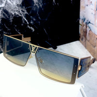 Thumbnail for Louis Vuitton LUN01