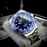 Thumbnail for Invicta IVA01