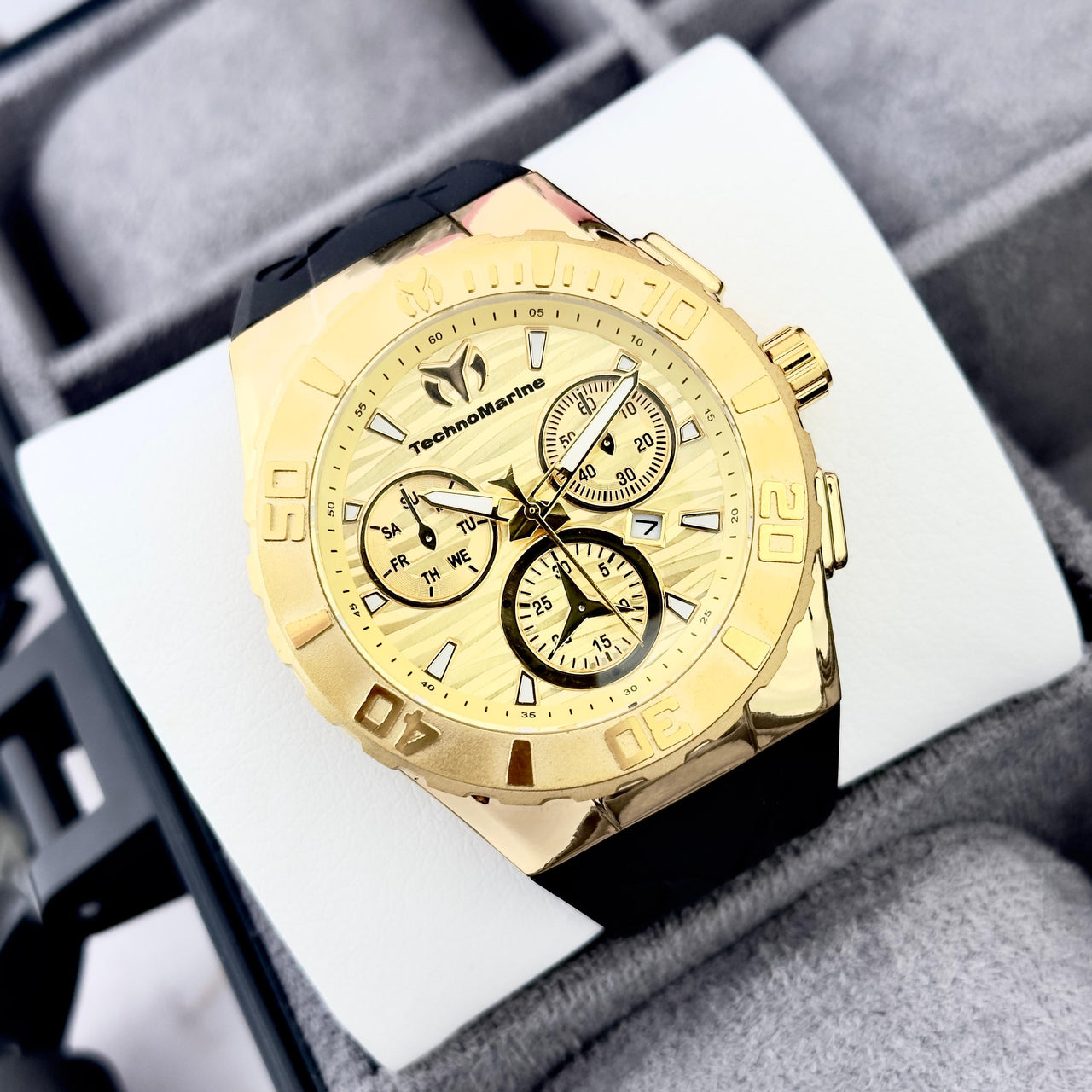 TechnoMarine HOMBRE TTH01
