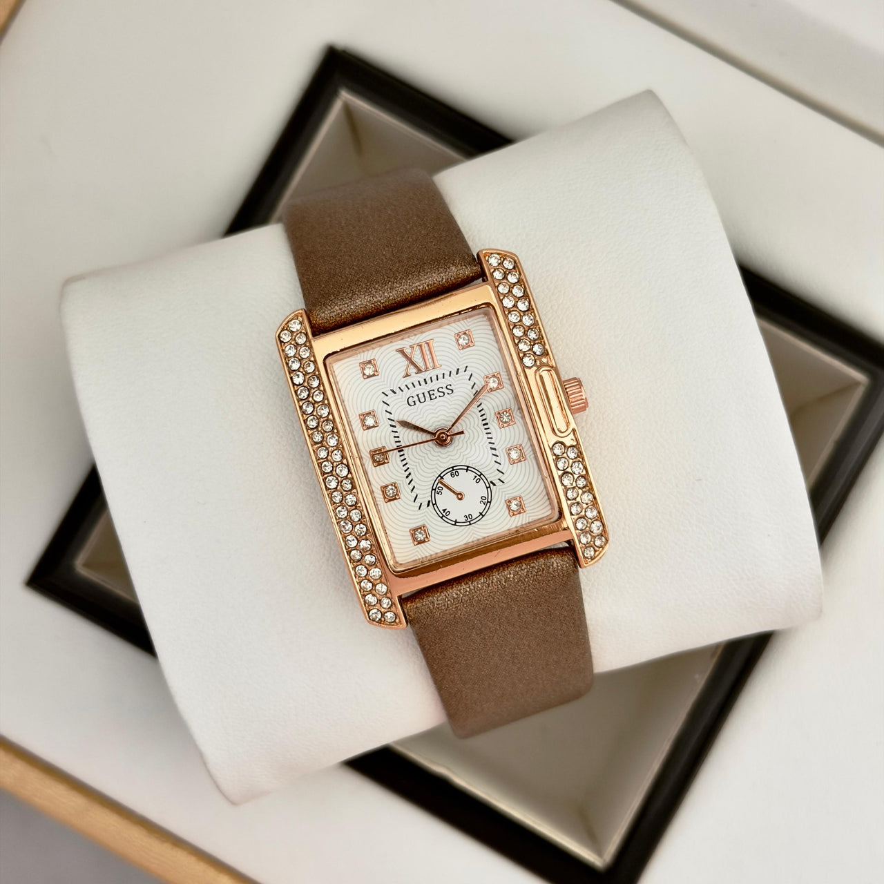 Guess DAMA Piedras GUU02