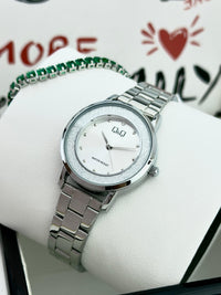 Thumbnail for Q&Q DAMA QMD03