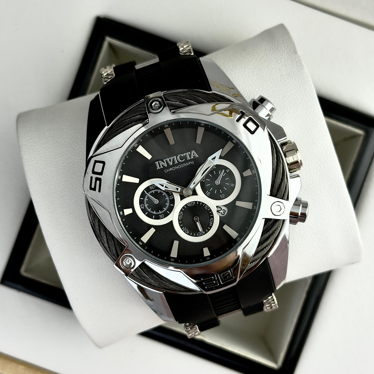 Invicta GUAYA  GH102