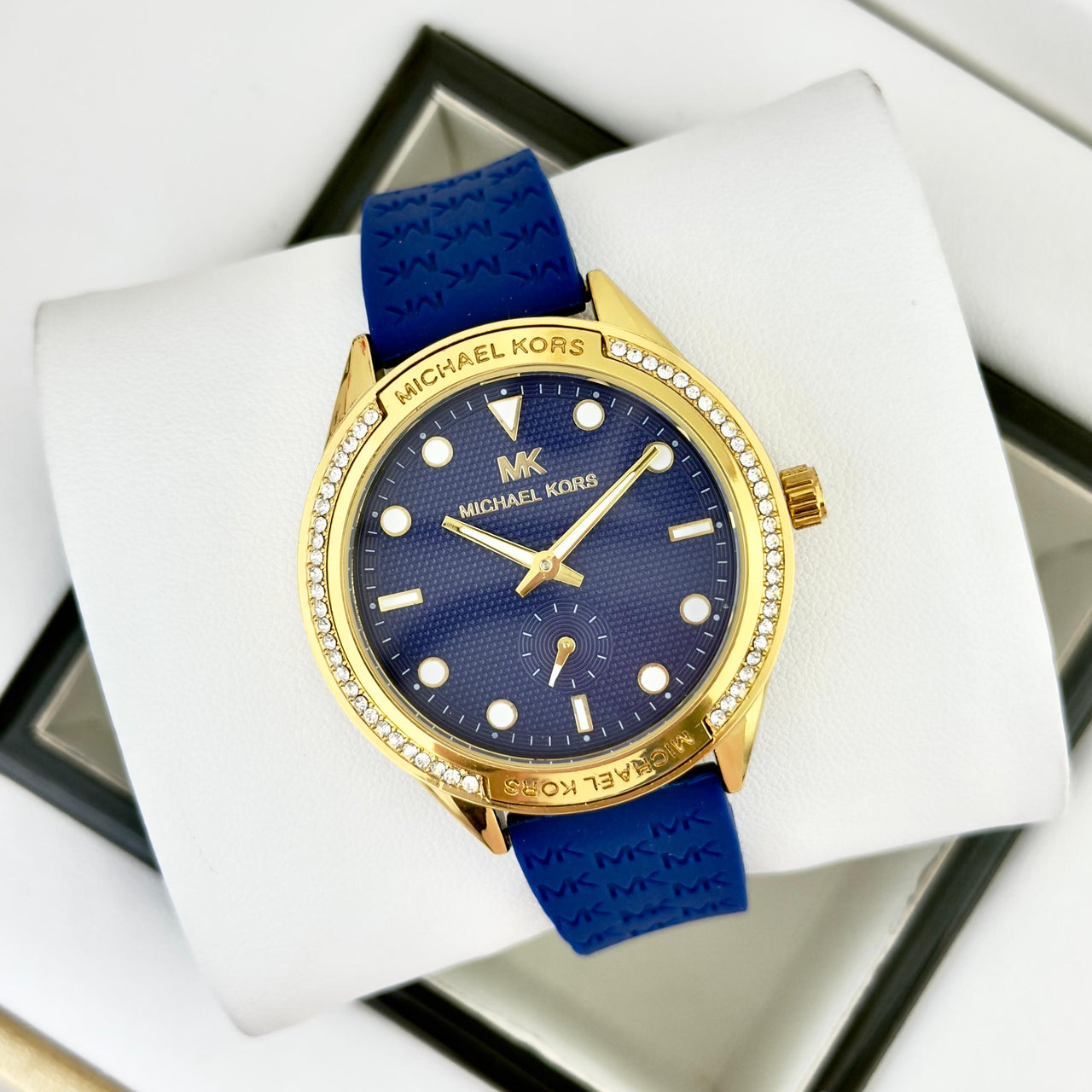 Michael Kors MKT04