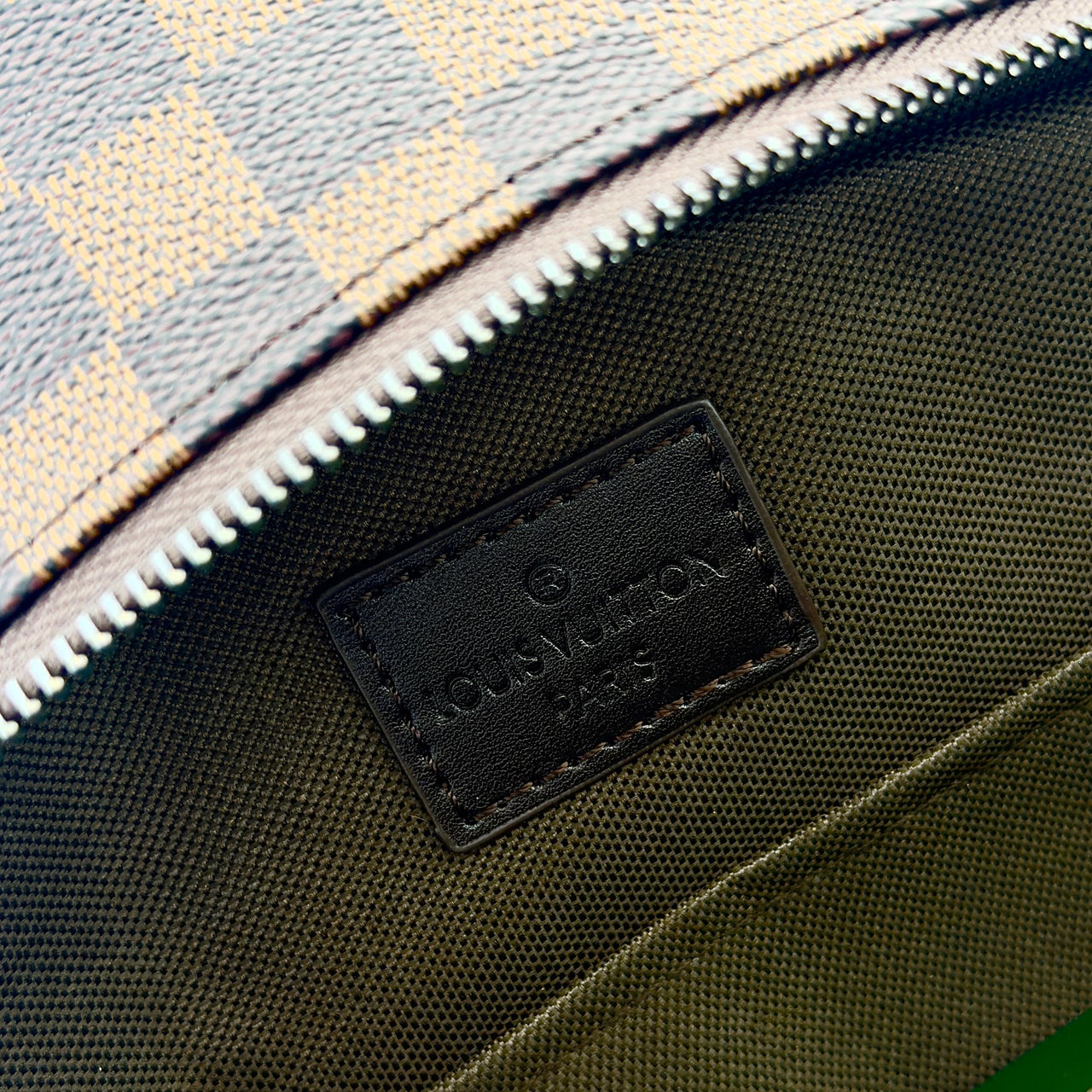 Pechera LOUIS VUITTON Hombre #03