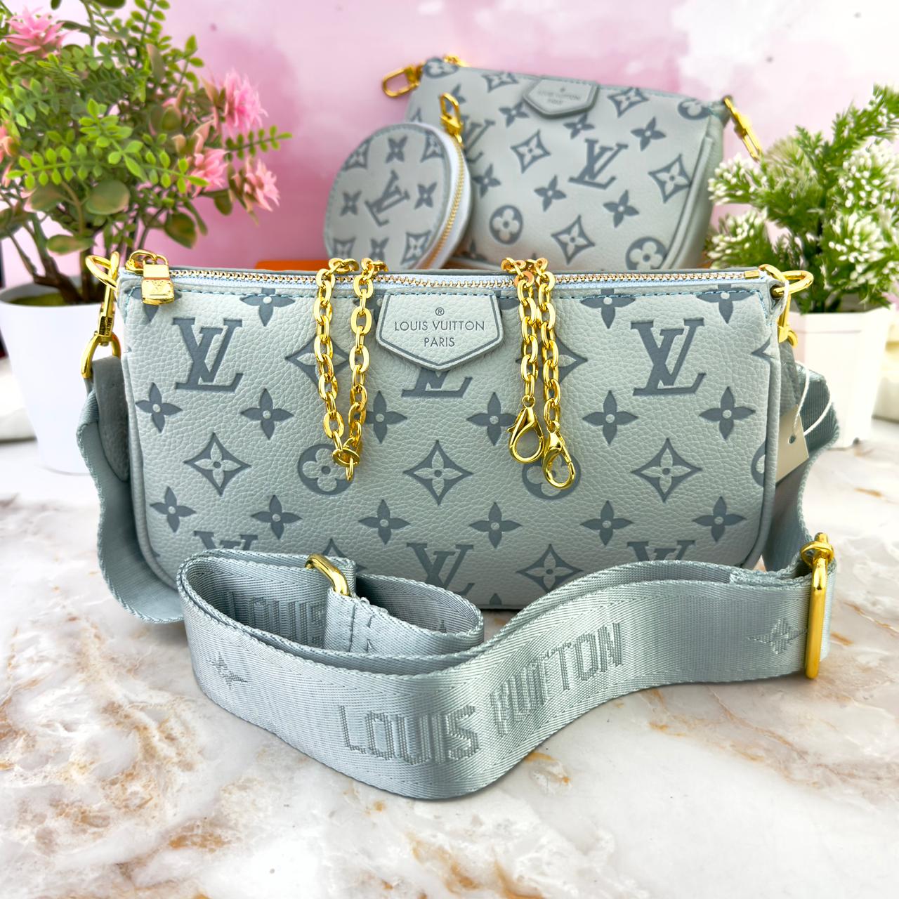 Bolso POCHETE LOUIS VUITTON  - Mujer