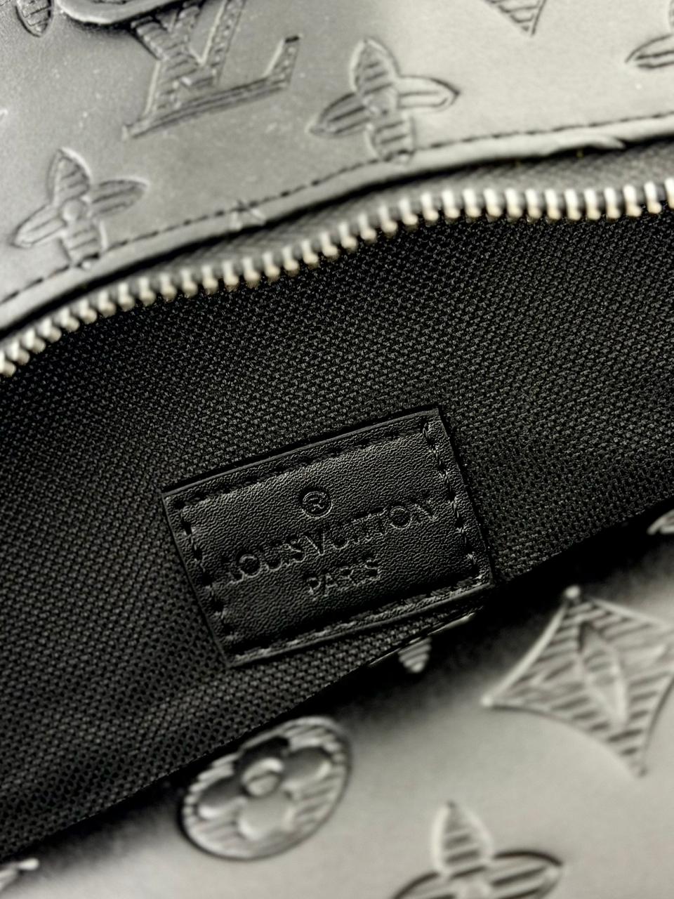 Pechera LOUIS VUITTON Hombre #01