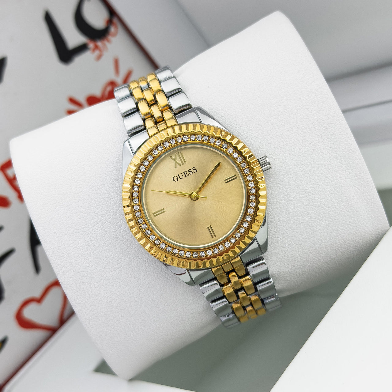 Guess Dama WOX02