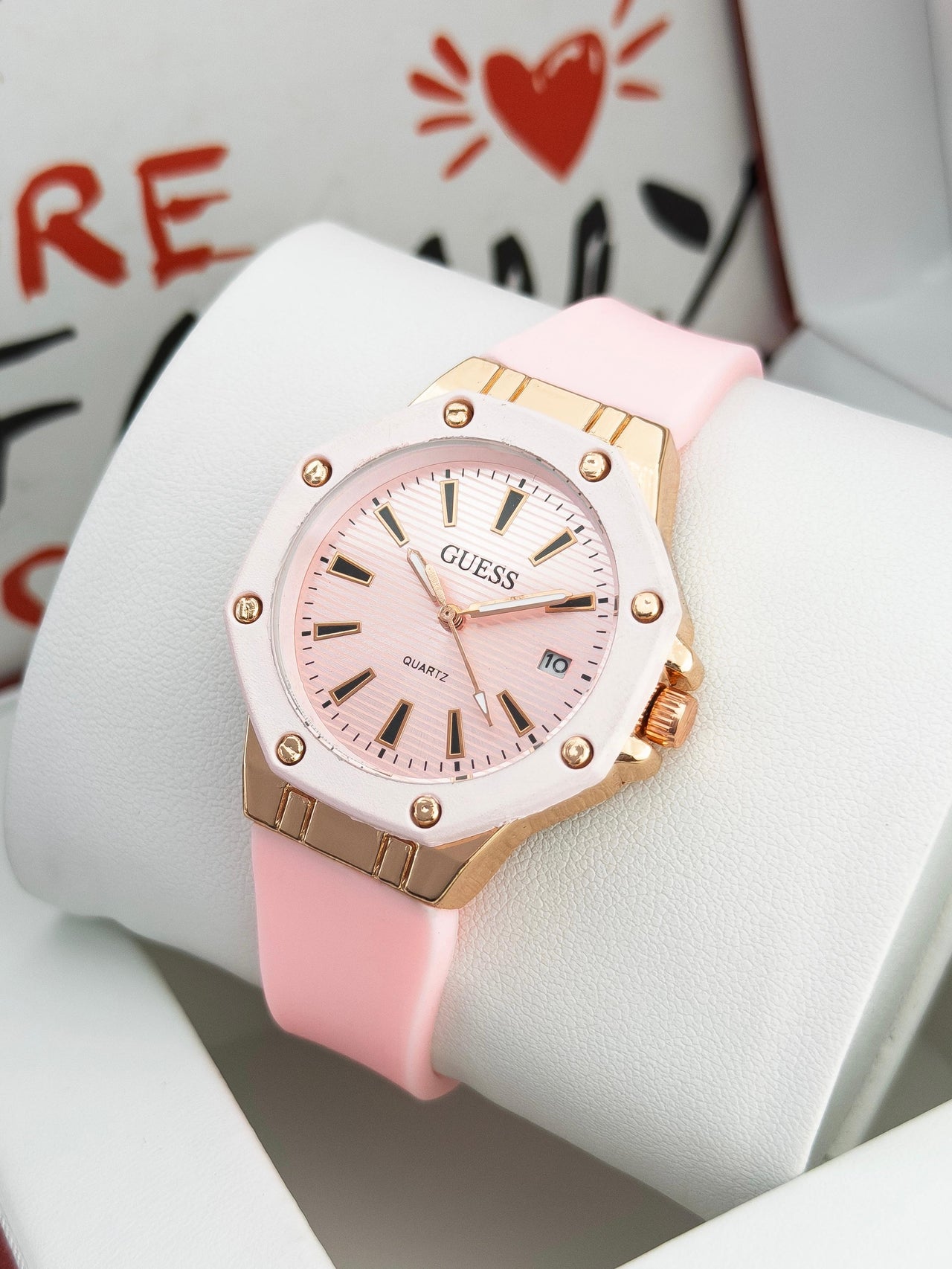 Guess Dama AP04