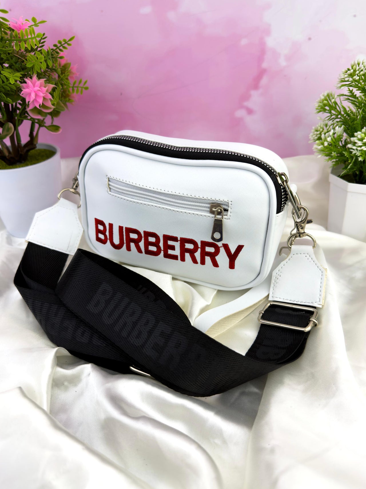 Carriel BORDADO BURBERRY #3