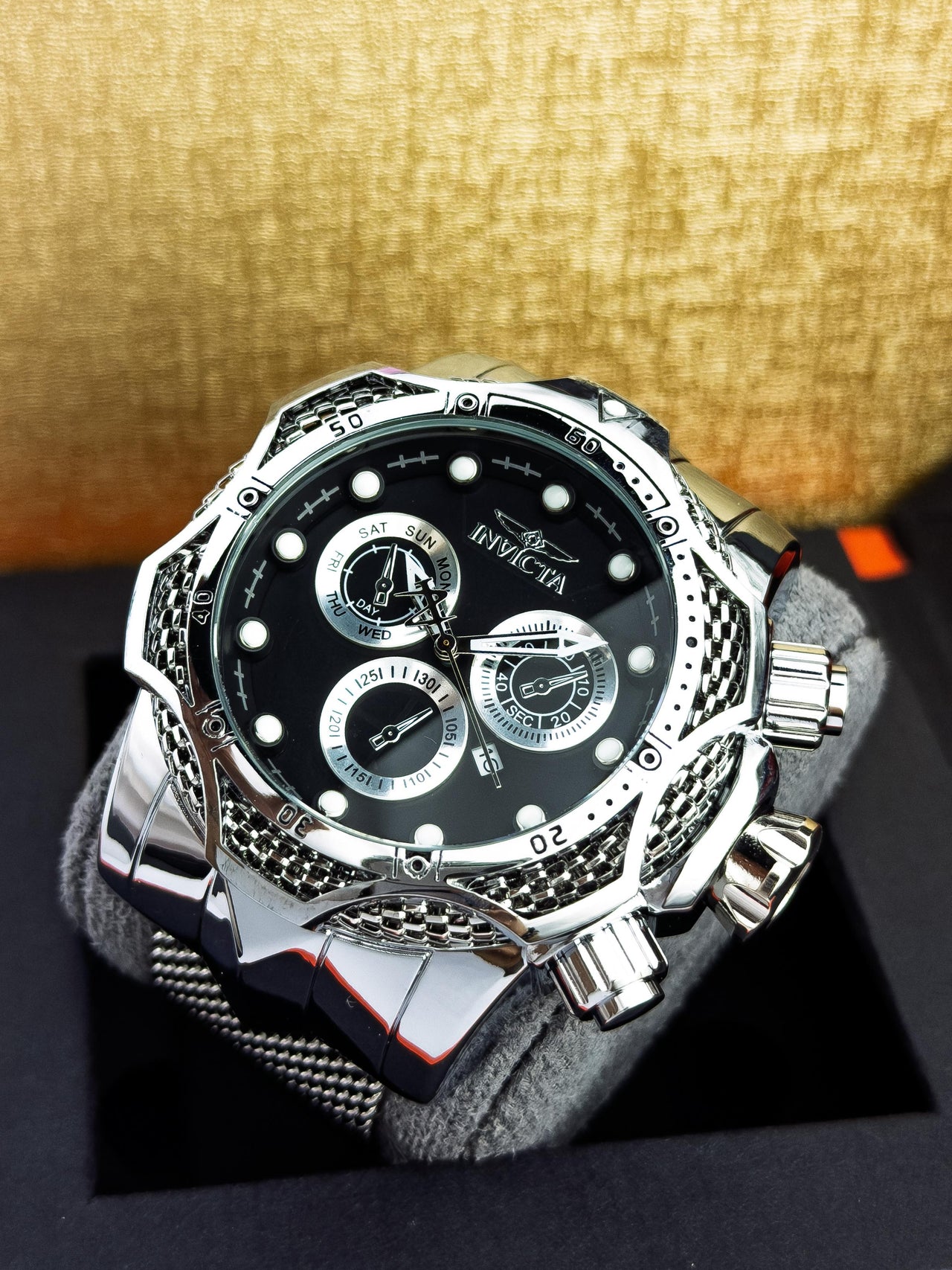 Invicta MALLA  INM01