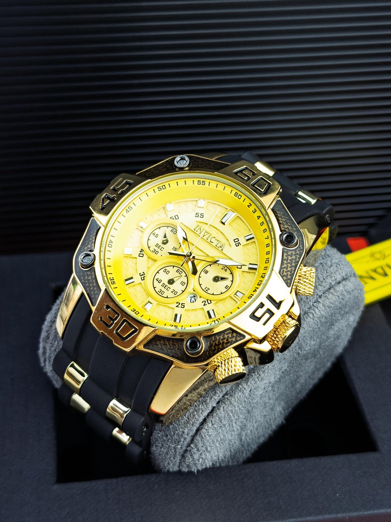 Invicta NAW03