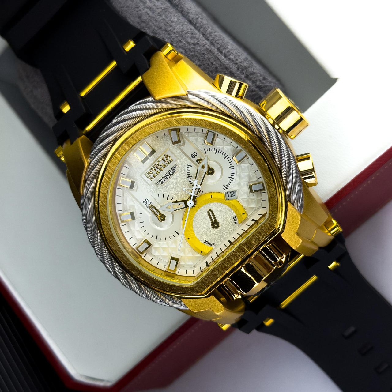 Invicta BRUJULA IJA01