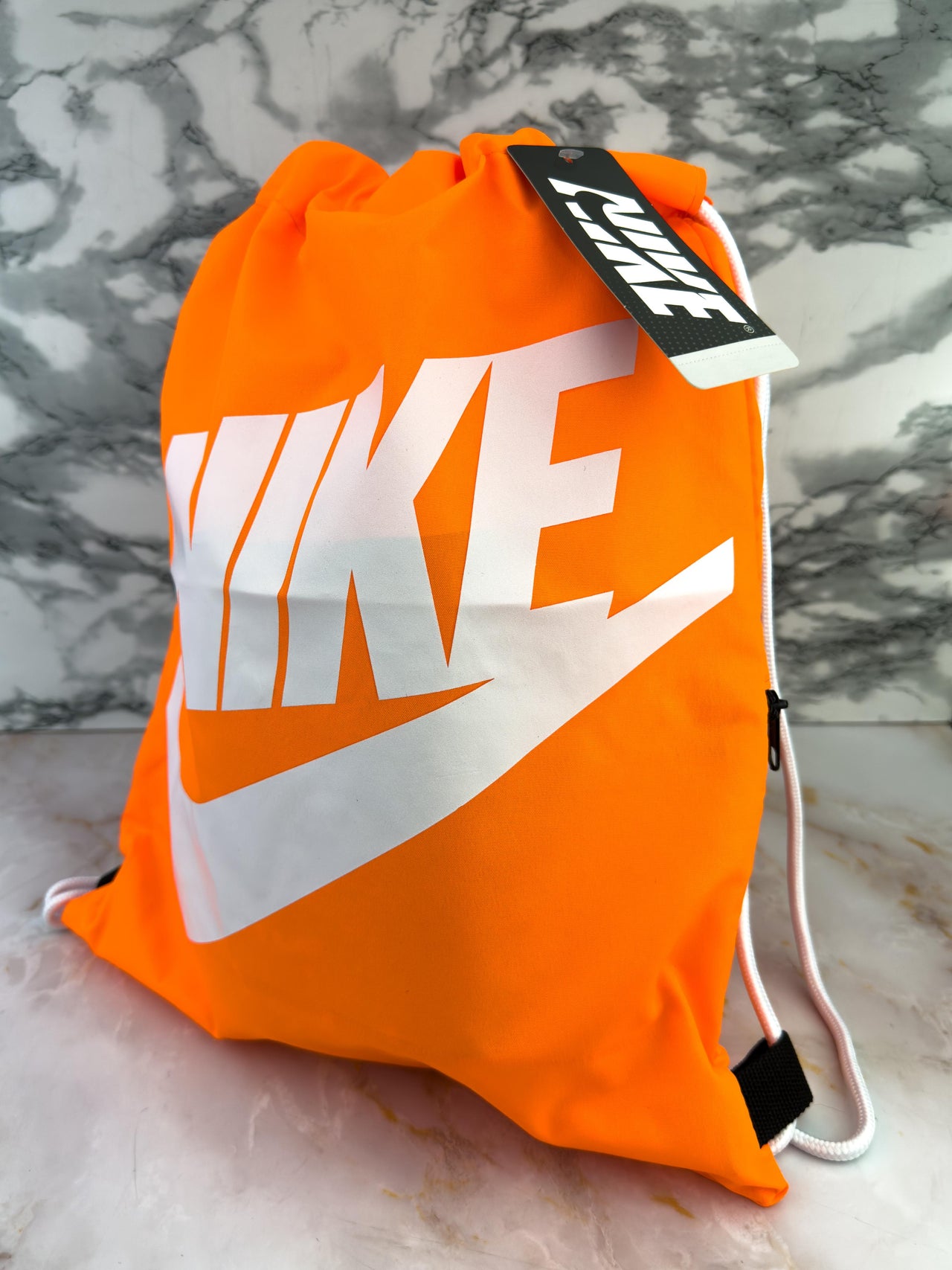 TULA DEPORTIVA NIKE #09