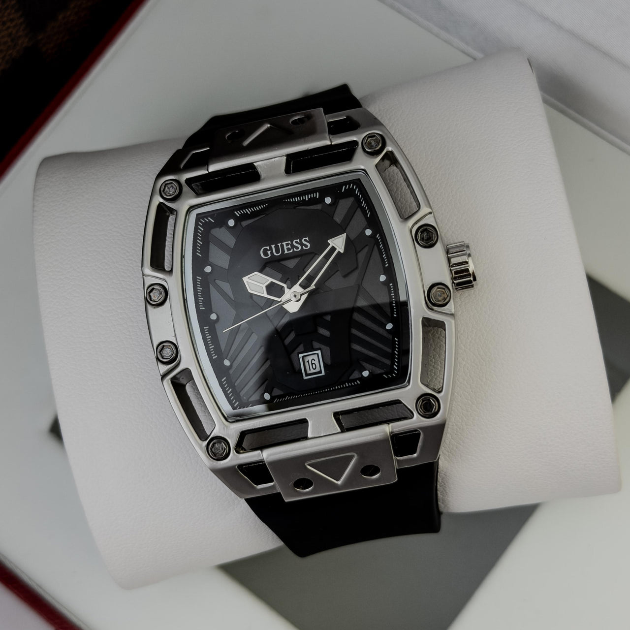 Guess HOMBRE GHC7