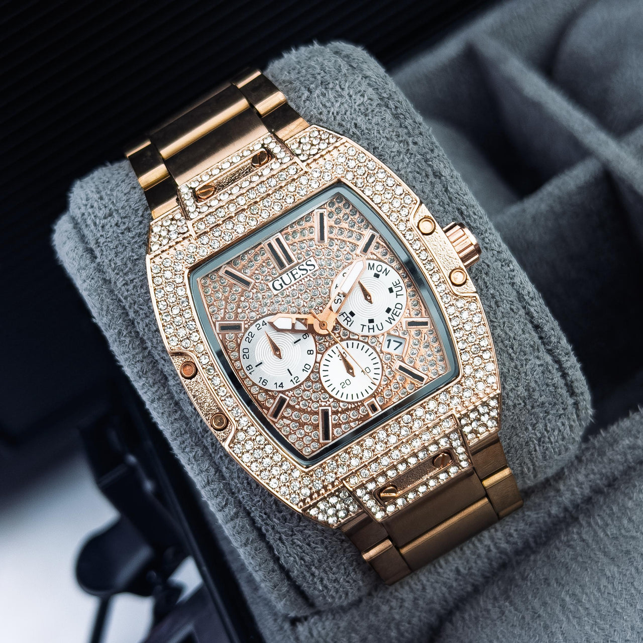 Guess  PIEDRAS GMP102