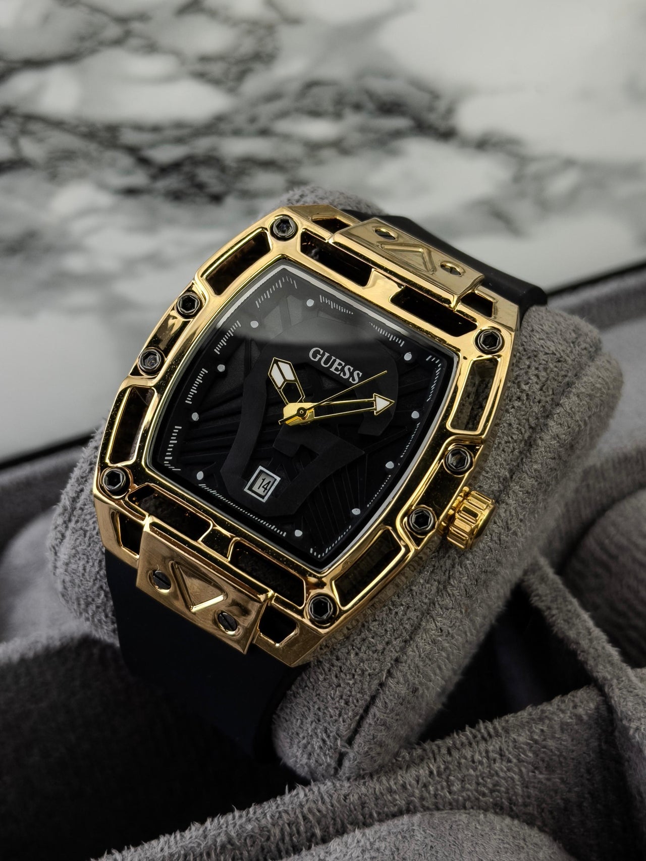 Guess HOMBRE GHC1