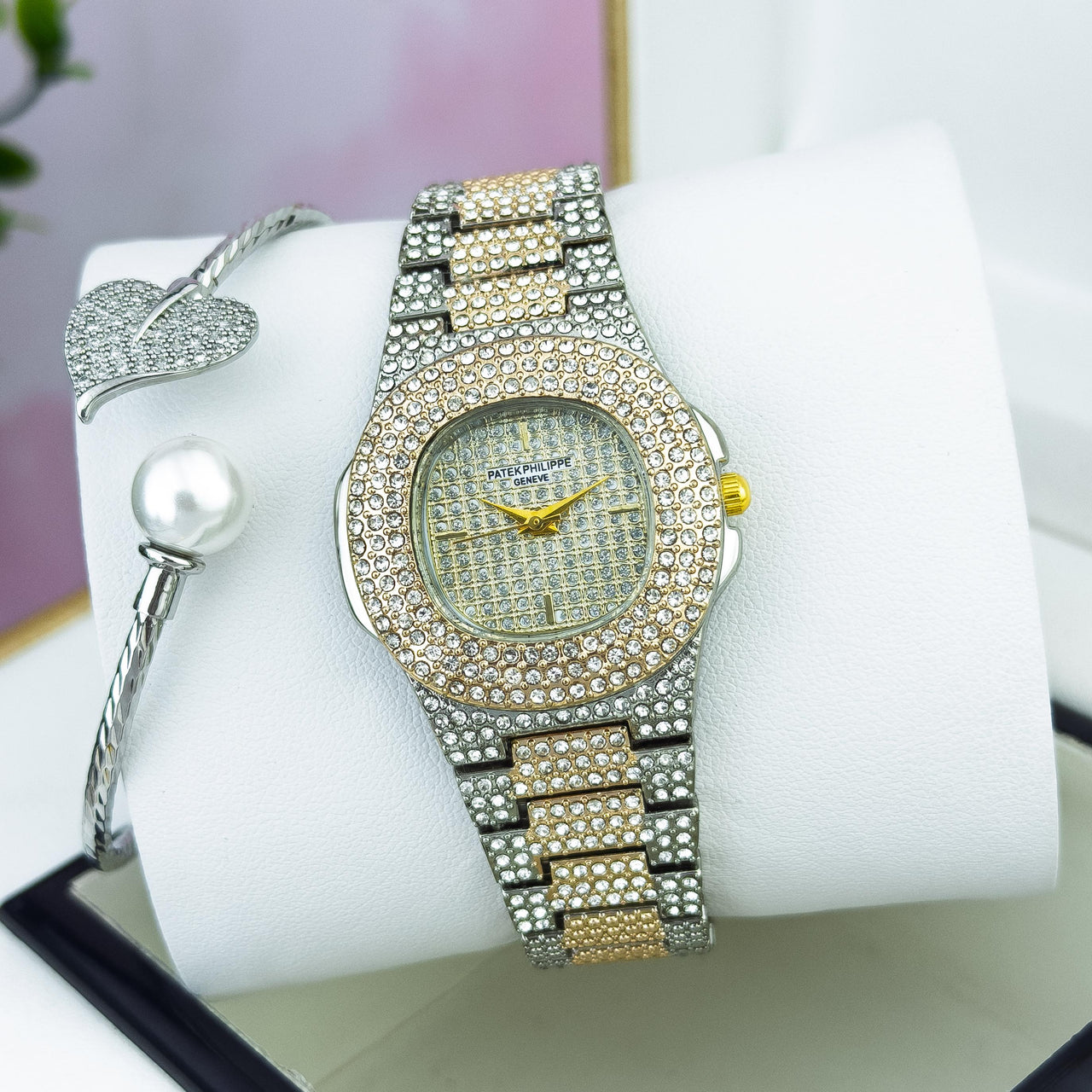Patek Philippe DAMA PHP04