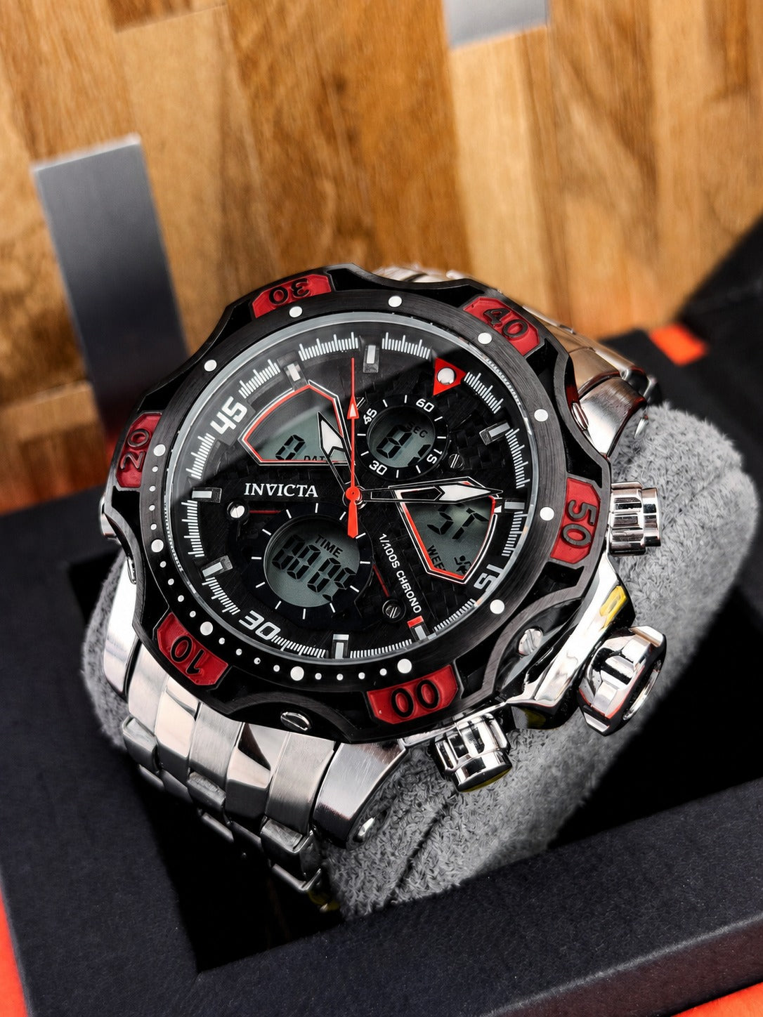 Invicta IV36