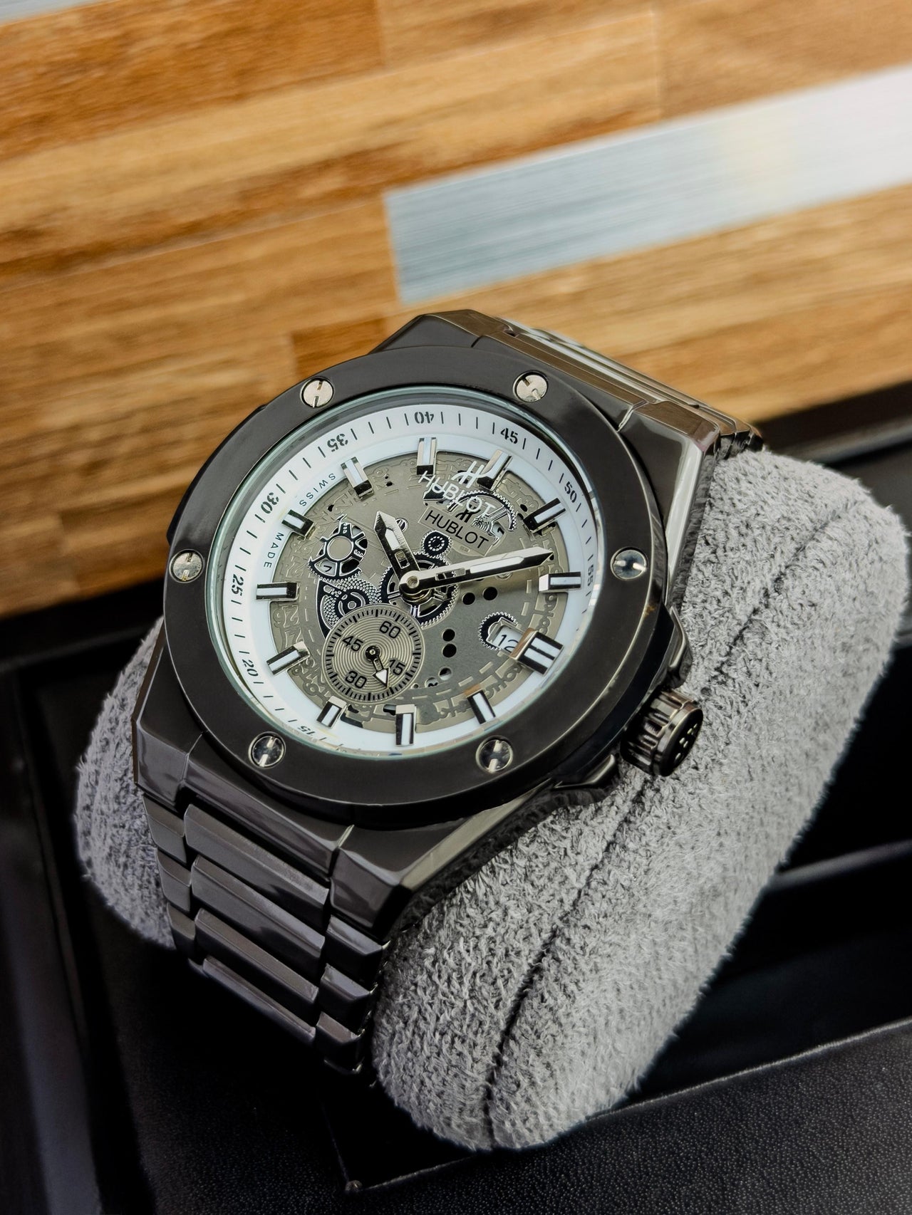 Hublot HU76
