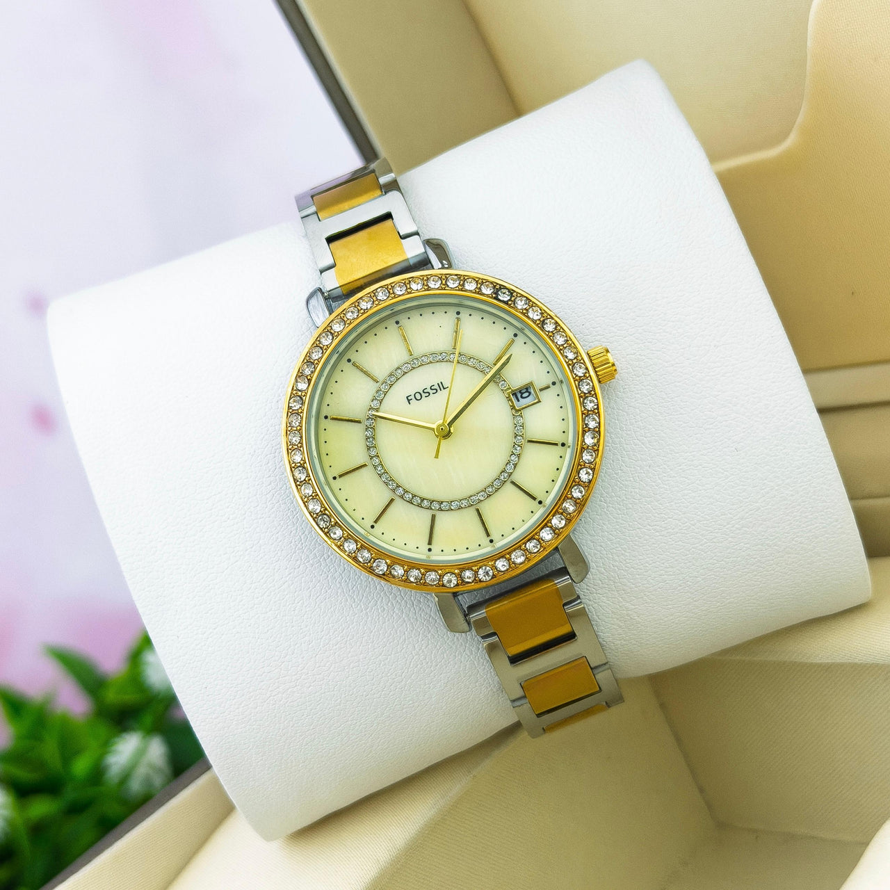Fossil F64