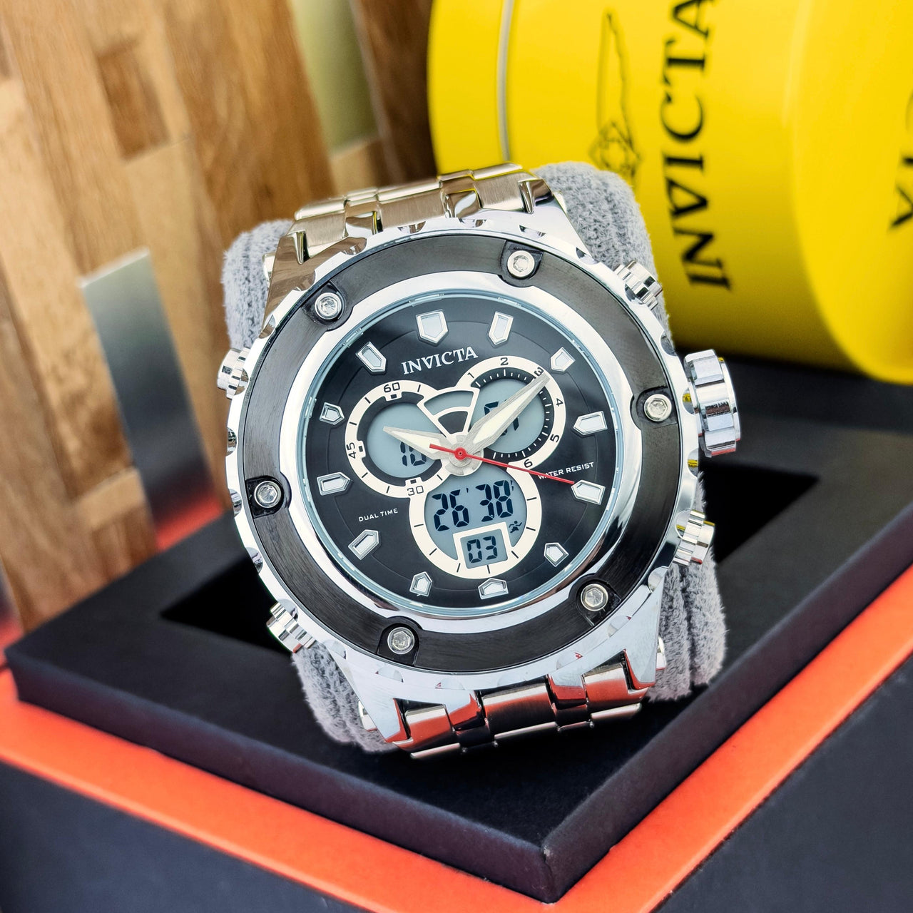 Invicta IV17