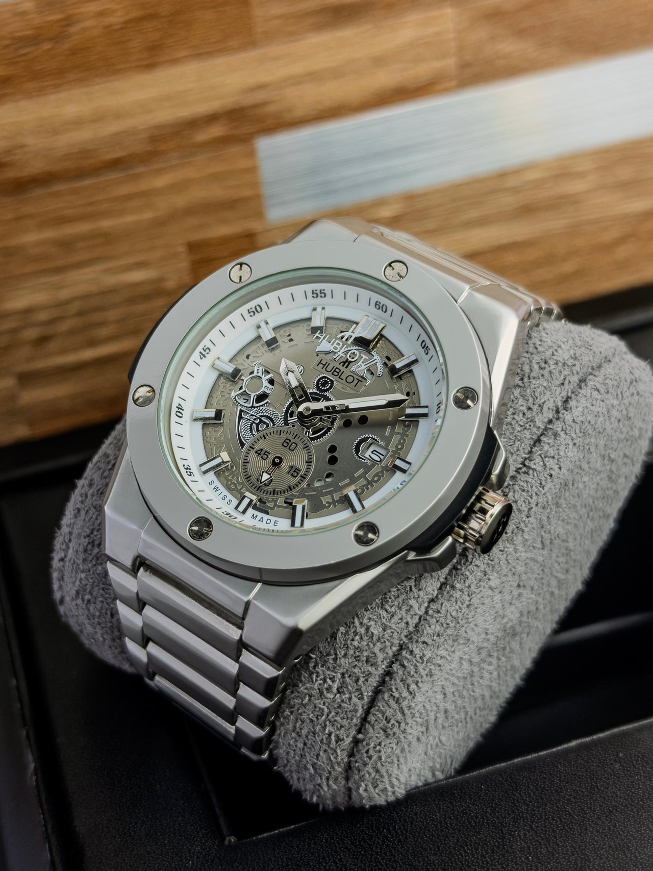 Hublot HU77