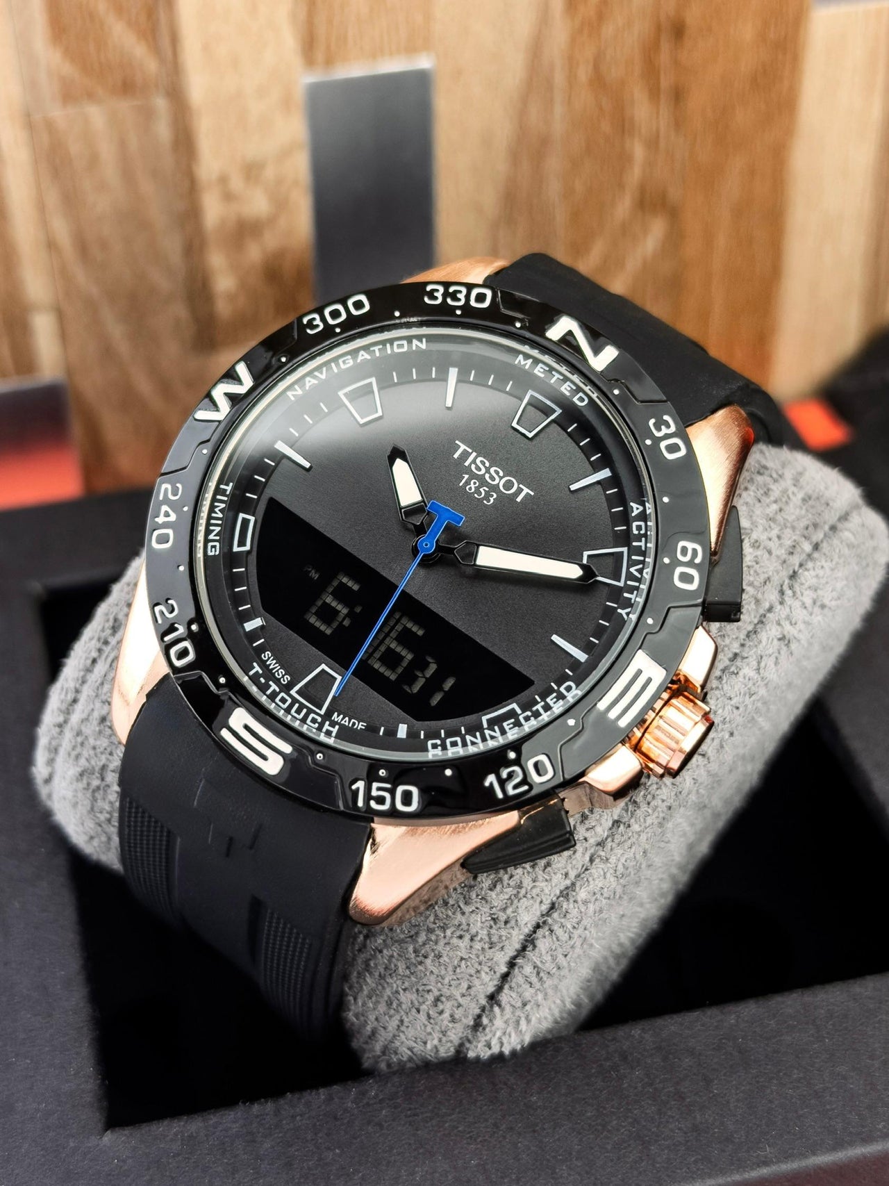Tissot TOUCH OUT04